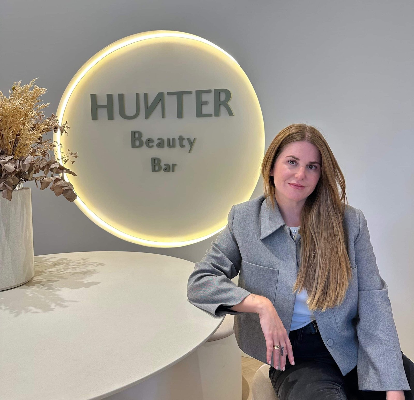 Paula, fundadora de Hunter Beauty Bar y especialista en tratamientos faciales y corporales en Madrid.